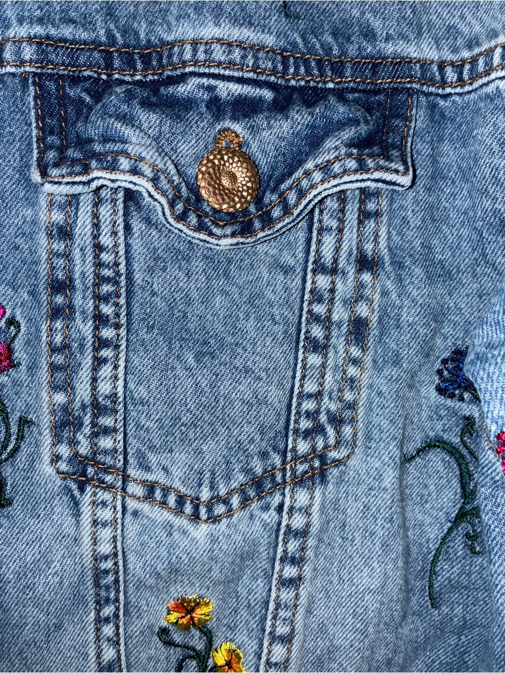 Desigual Embroidered Denim Trucker Jacket Sz M - Picture 8 of 14